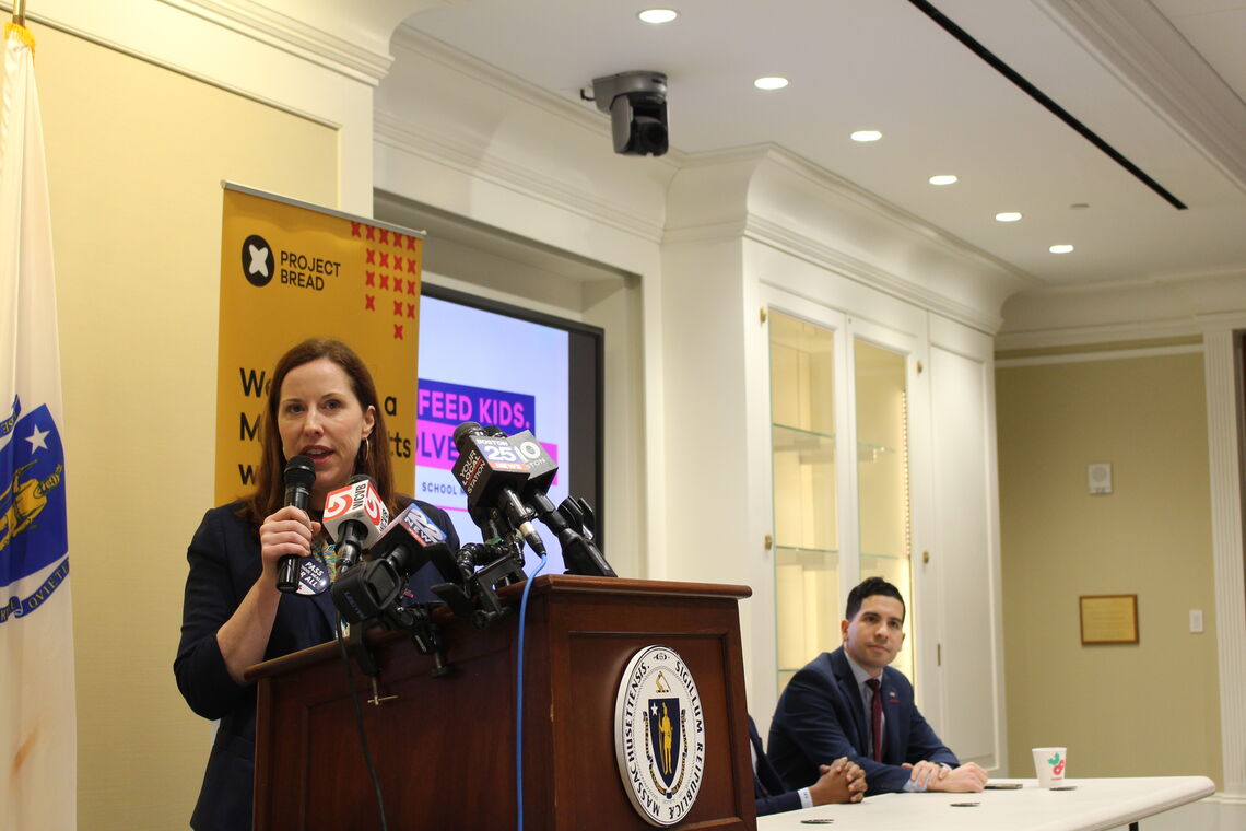 Erin speaking at Feed Kids press conference